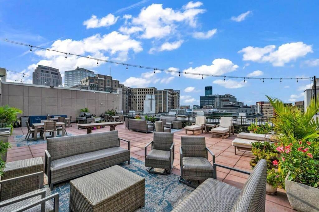 클리블랜드 Heart Of Dt With Corner View And With Free Pool & Steam 307 아파트 외부 사진