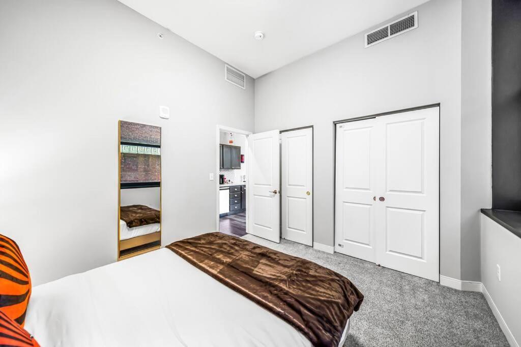 클리블랜드 Heart Of Dt With Corner View And With Free Pool & Steam 307 아파트 외부 사진